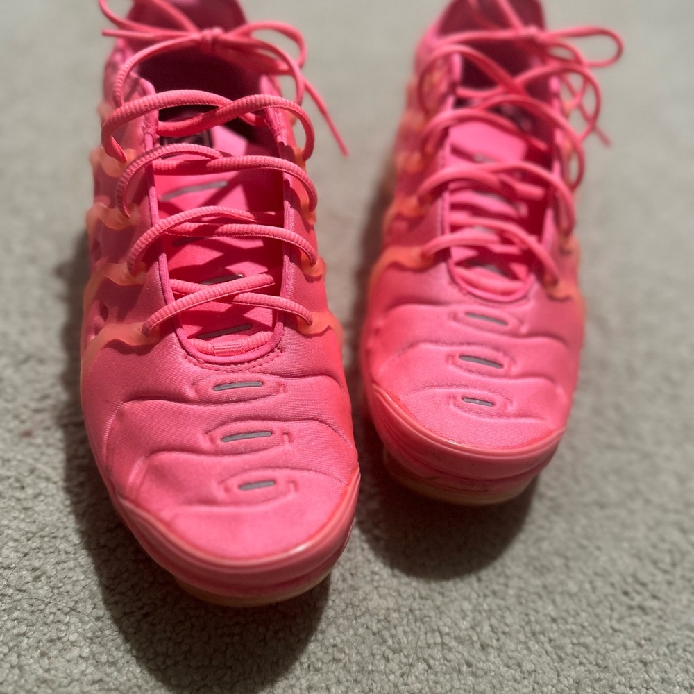 Women's Pink Athletic Shoes